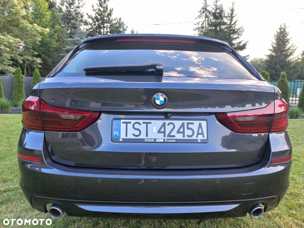 BMW Seria 5 520i - 5