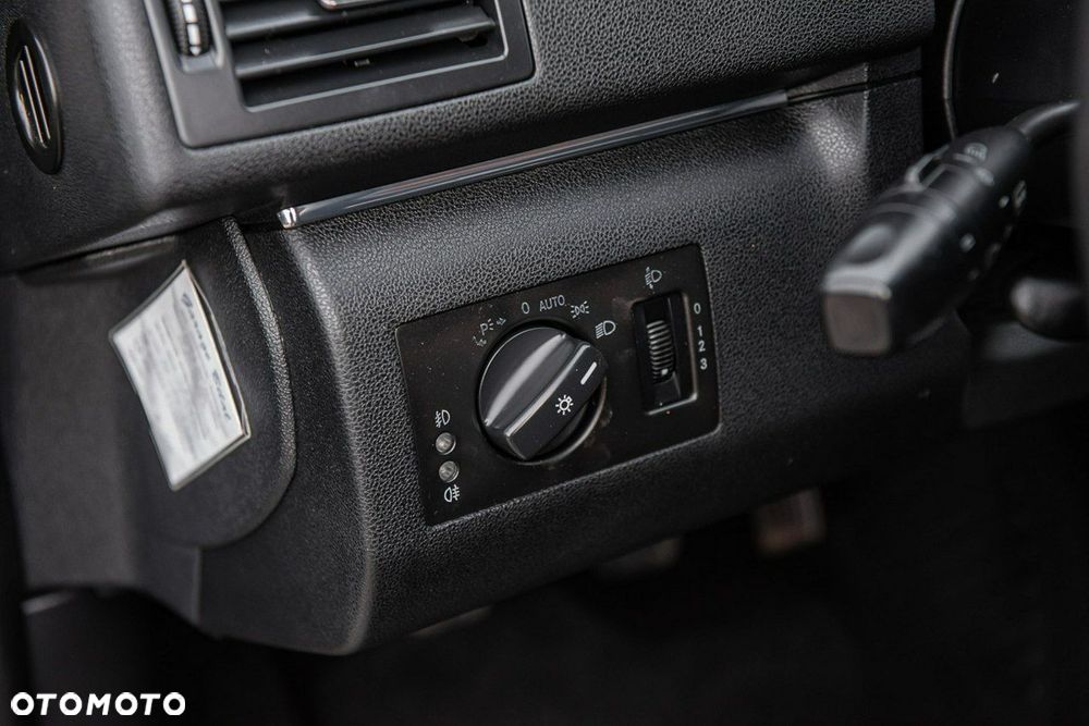 Mercedes-Benz Klasa B 150 Special Edition - 23