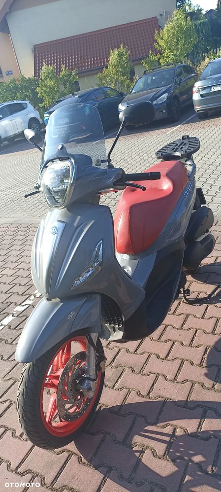 Piaggio Beverly - 4