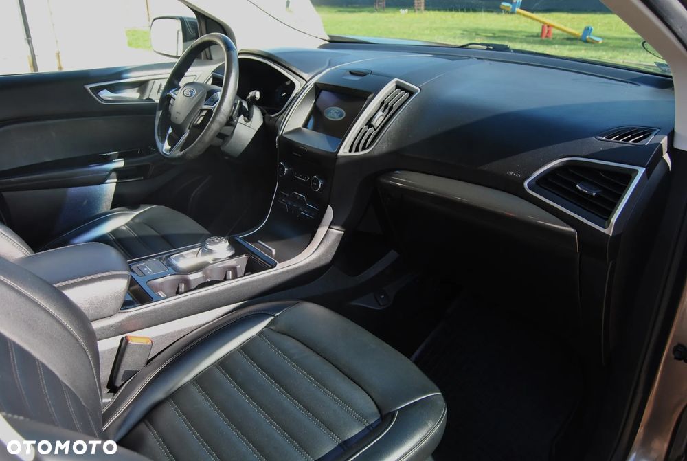 Ford Edge - 7