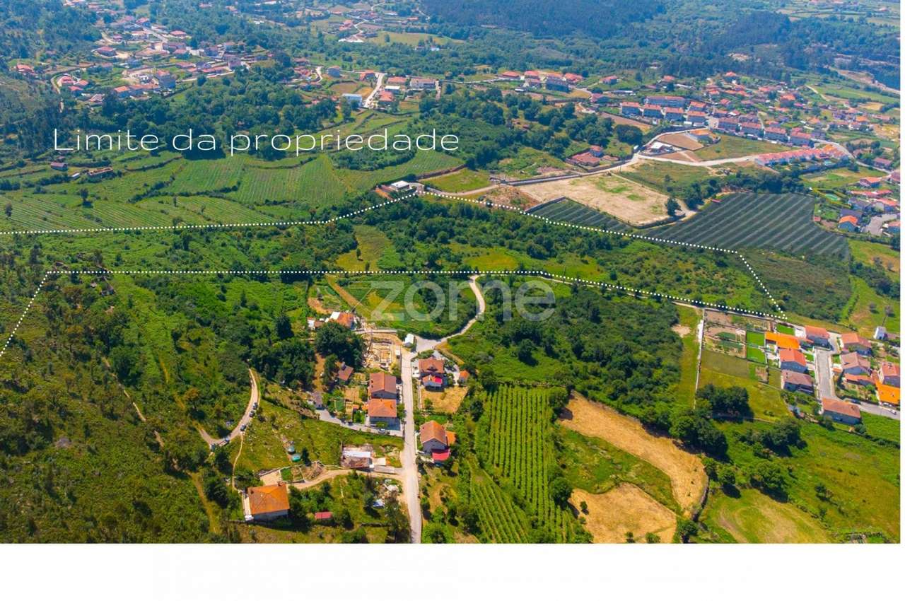 Quinta com Casa e Terreno de 18 hectares em Vila Boa do Bispo - Grande imagem: 5/20