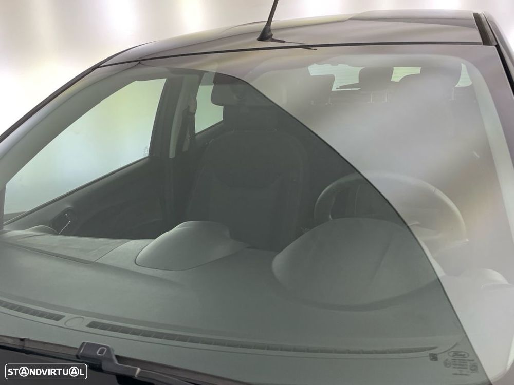 Ford KA+ 1.2 Ti-VCT Ultimate - 19