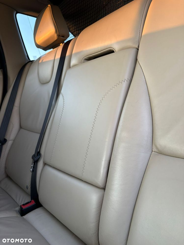 Volvo XC 60 - 21