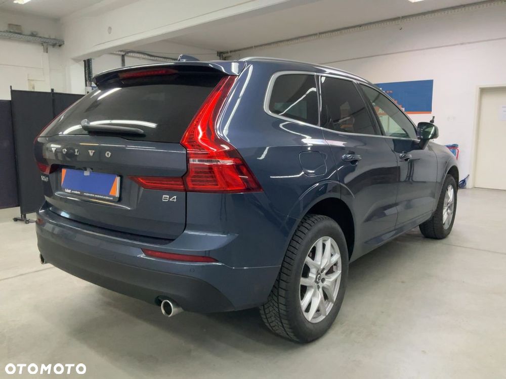 Volvo Xc 60 2020 photo 2