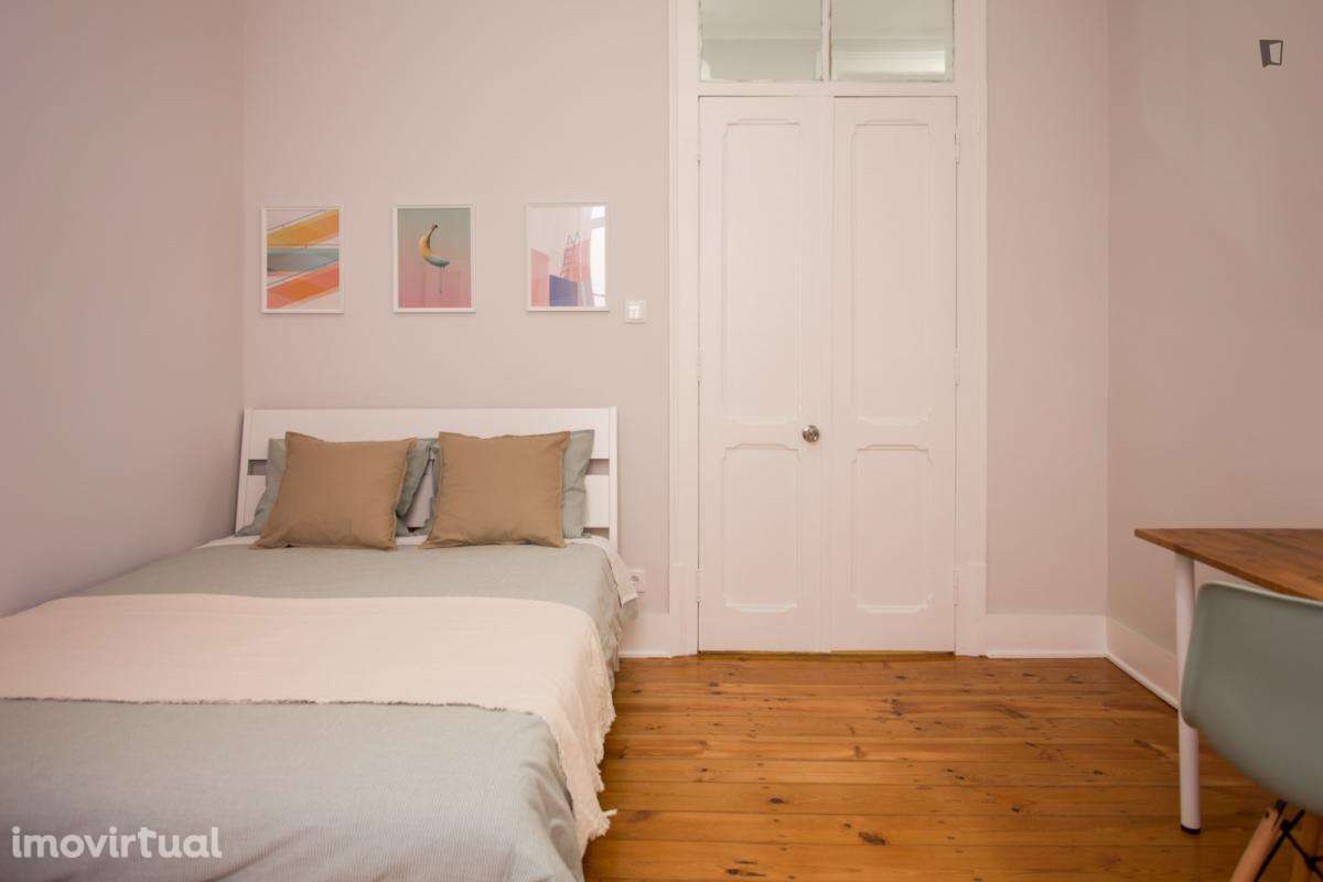 Quarto - localizado em Penha de França Lisbon - Grande imagem: 2/28