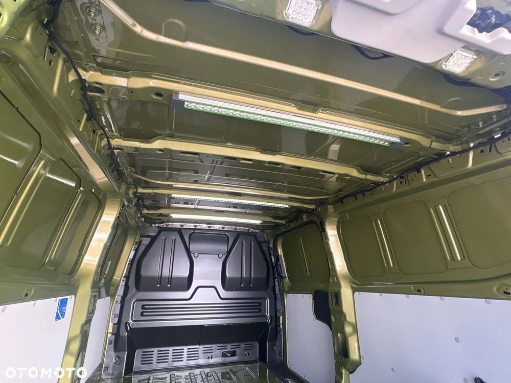 Volkswagen TRANSPORTER - 16