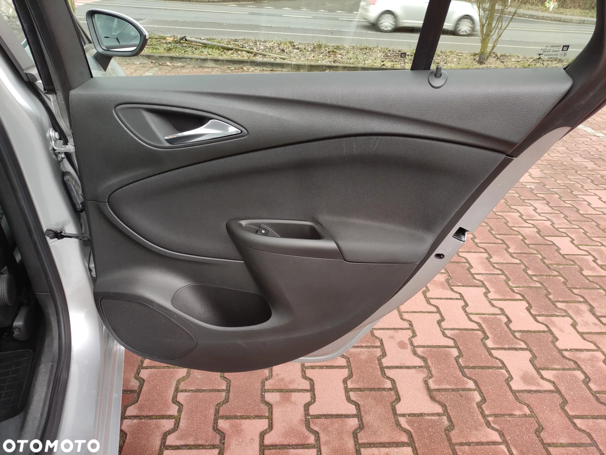 Opel Astra V 1.6 CDTI Enjoy S&S - 21