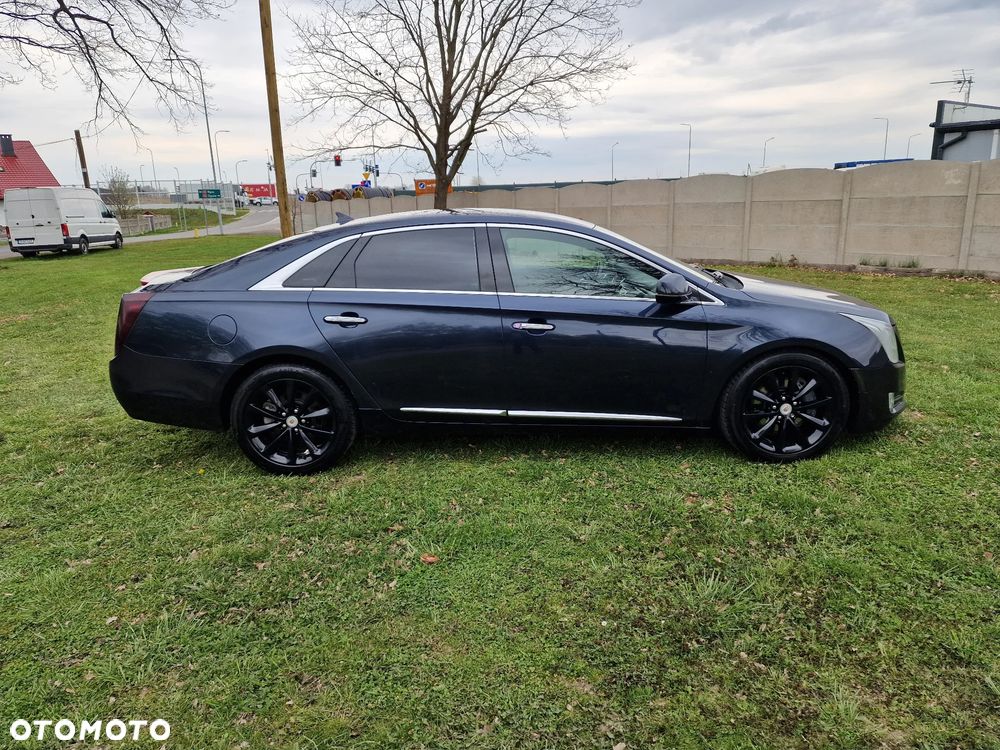 Cadillac XTS - 8
