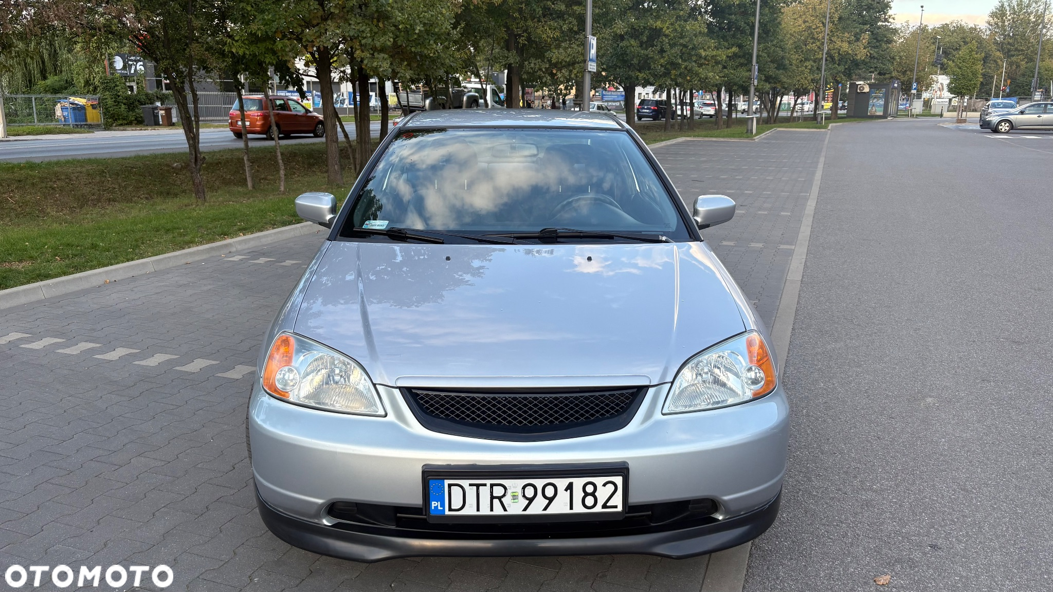 Honda Civic 1.7 LS - 4