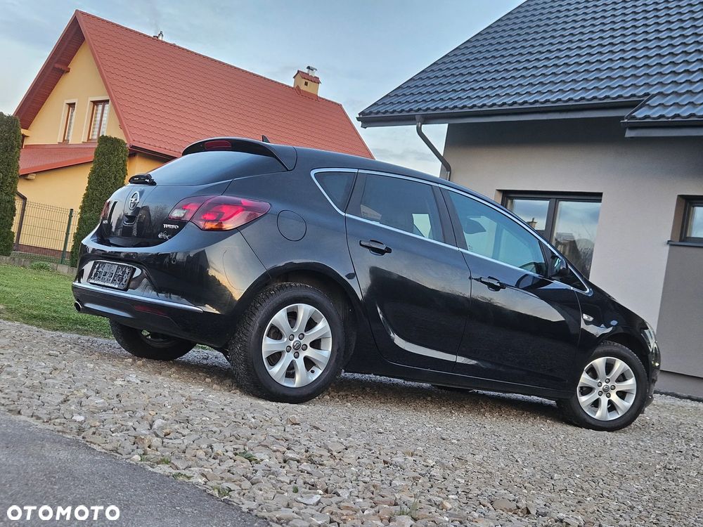 Opel Astra 1.4 T Essentia - 3