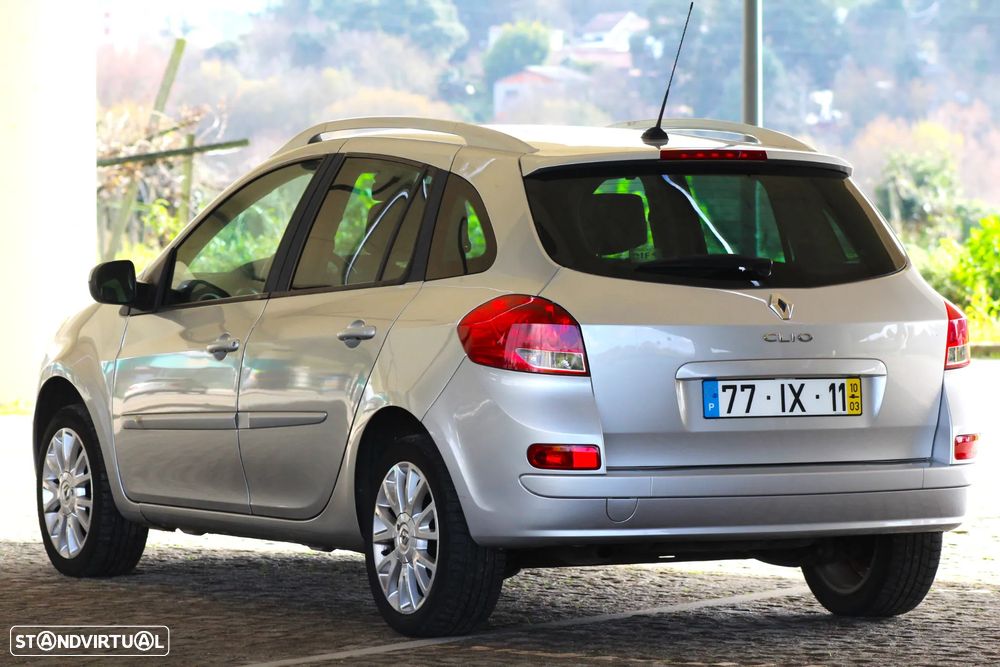 Renault Clio Break 1.5 dCi Dynamique S - 12