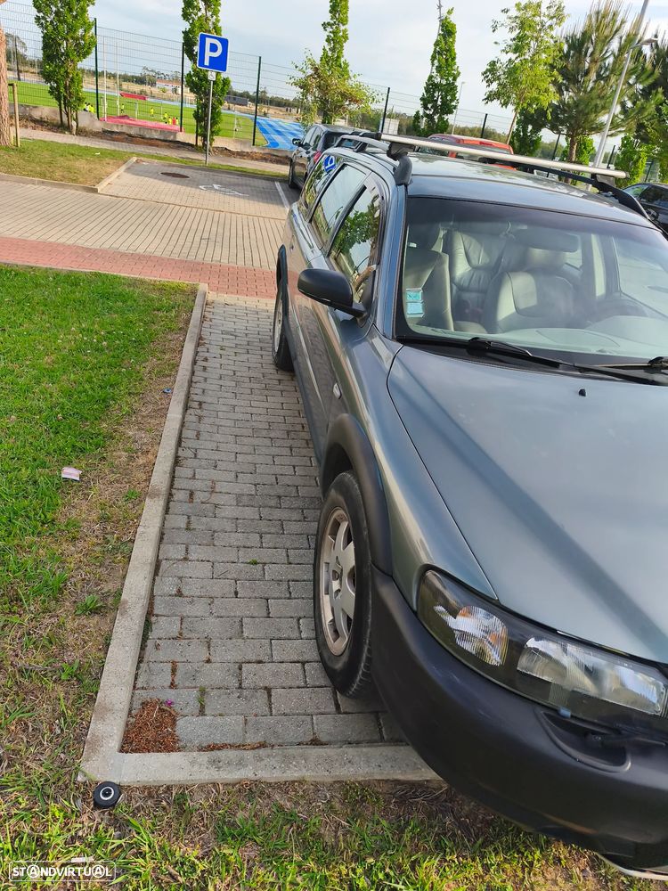 Volvo XC 70 D5 Nivel 2 Auto. - 5