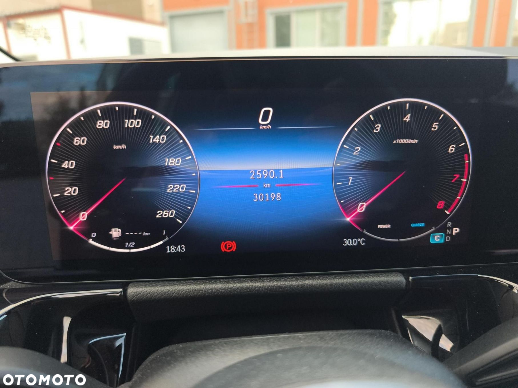 Mercedes-Benz GLA - 17