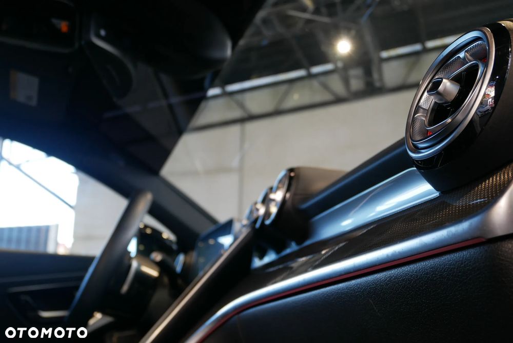 Mercedes-Benz CLE - 29