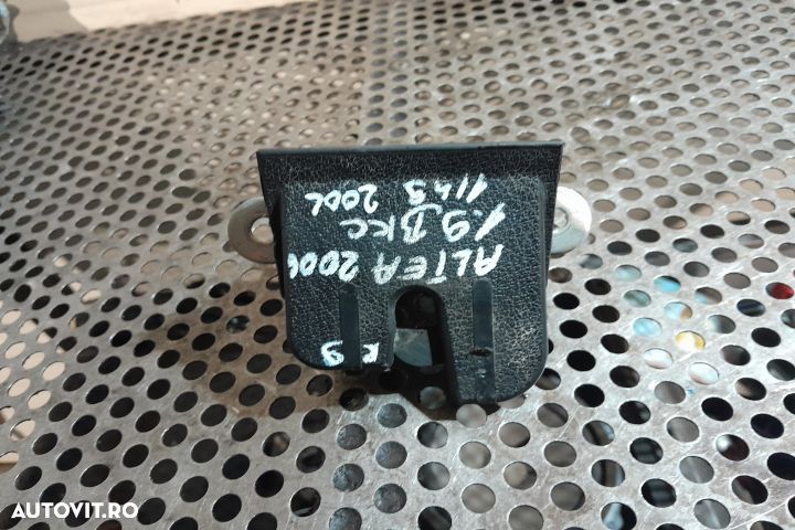 Broasca hayon 5P0821505F Seat Altea 1 [2004 - 2009] Minivan 1.9 TDI M - 1