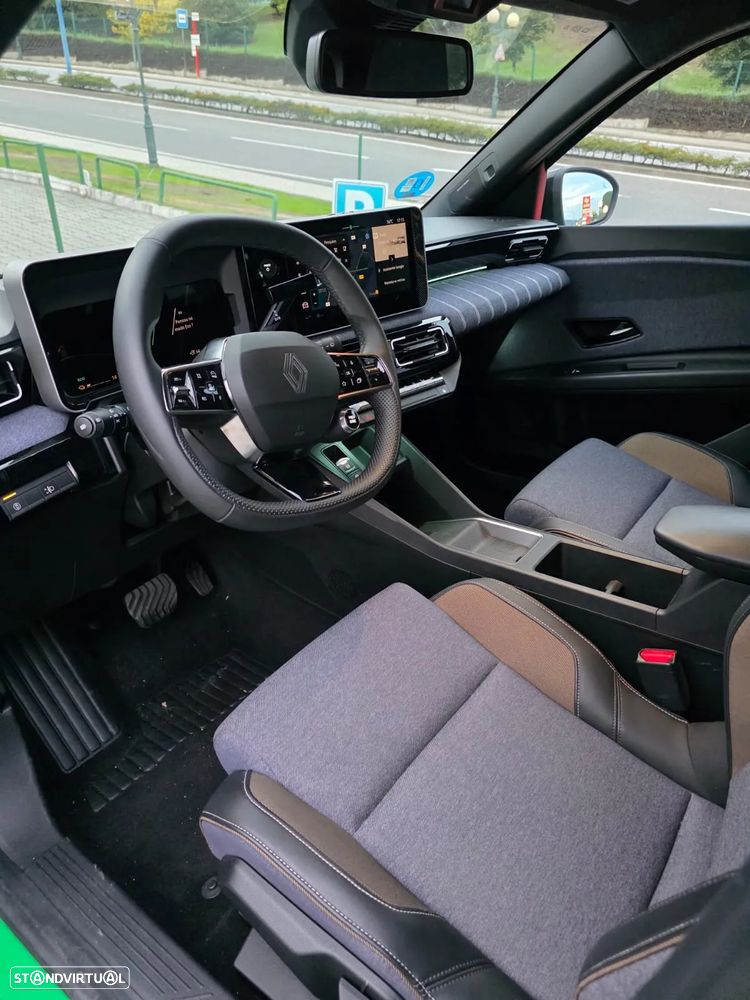 Renault 5 E-Tech R Techno 150 Comfort Range - 6