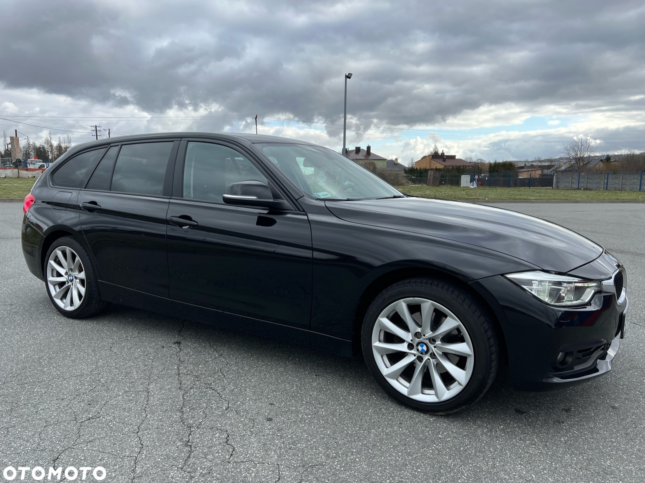 BMW Seria 3 320d Touring - 8