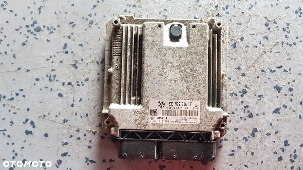 VOLKSWAGEN CADDY III 2,0SDI STEROWNIK SILNIKA 03G906016LF - 1