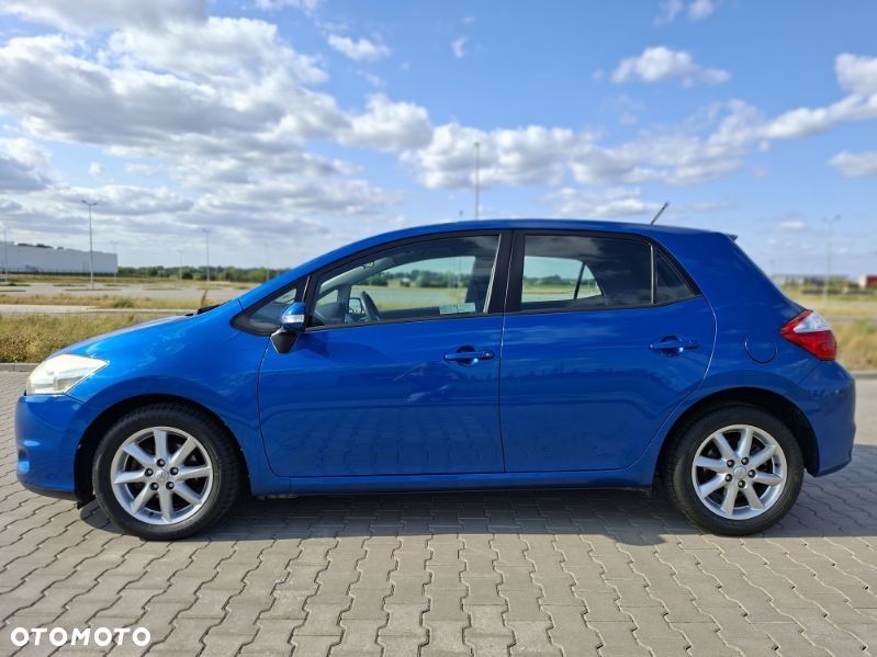 Toyota Auris - 4