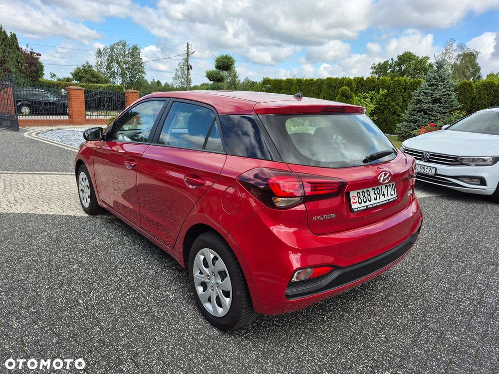 Hyundai i20 blue 1.2 Classic - 8