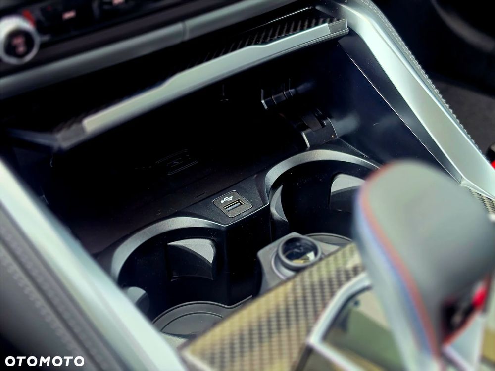 BMW M3 Competition M xDrive - 28