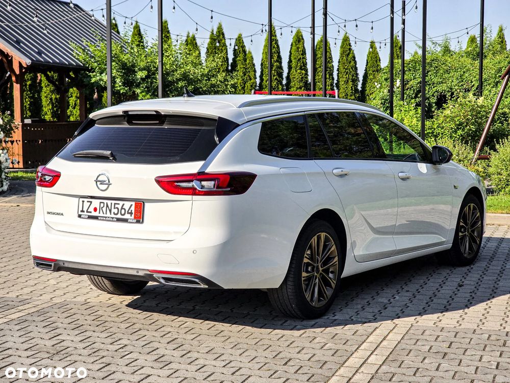 Opel Insignia - 8