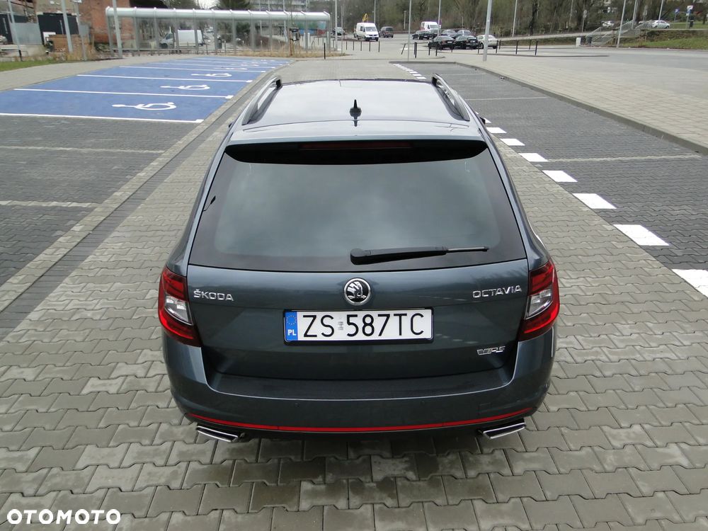 Skoda Octavia 2.0 TDI RS Challenge DSG - 9