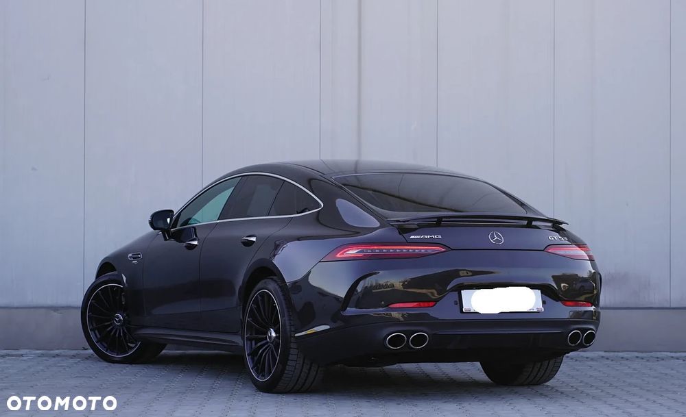 Mercedes-Benz AMG GT - 3
