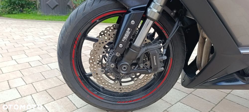 Kawasaki Ninja 1000 SX - 39