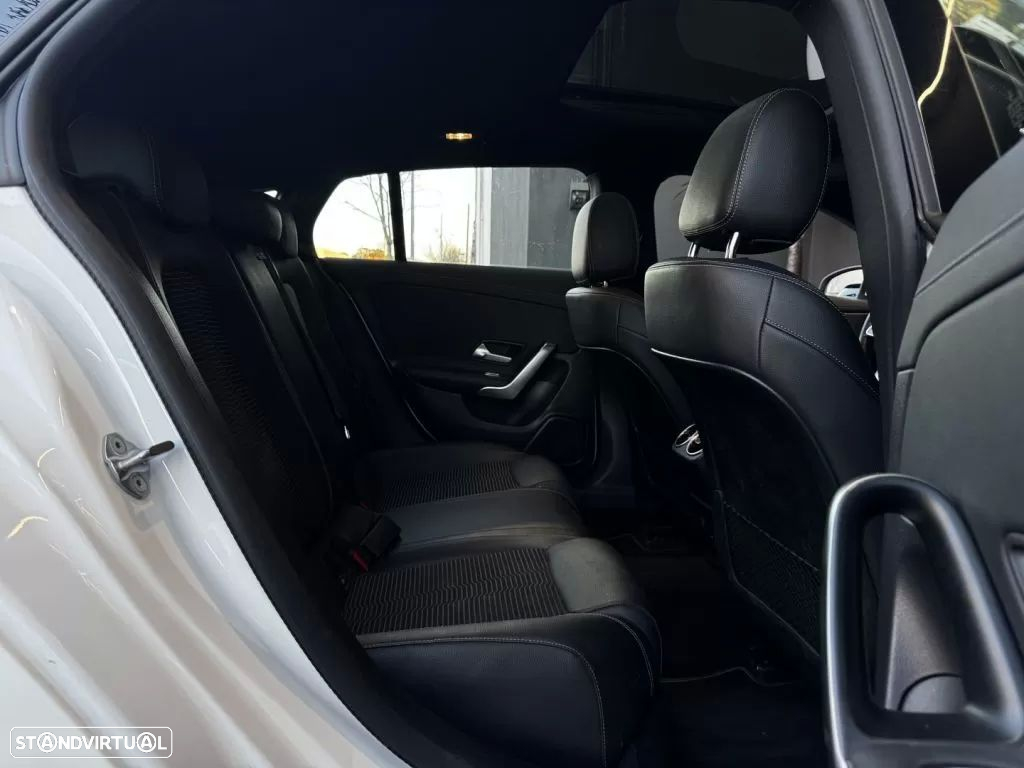 Mercedes-Benz CLA 200 - 45
