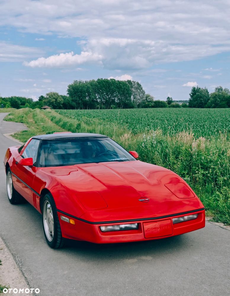 Chevrolet Corvette - 1