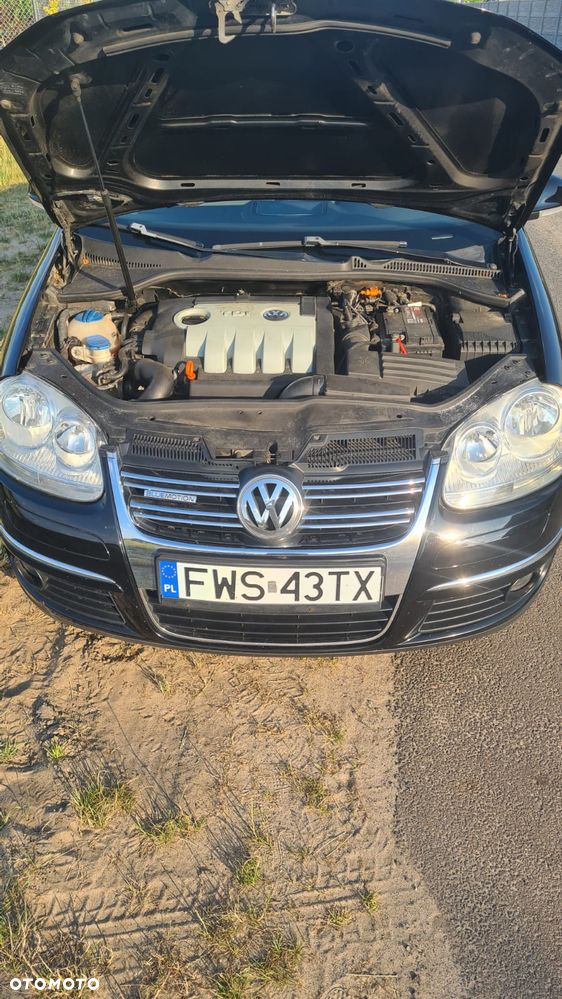 Volkswagen Golf - 3