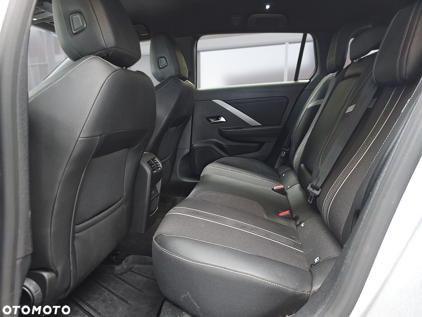 Opel Astra VI 1.5 CDTI GS S&S - 22