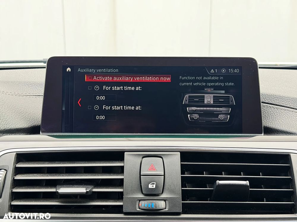 BMW Seria 3 318d Touring Aut. Luxury Line - 30