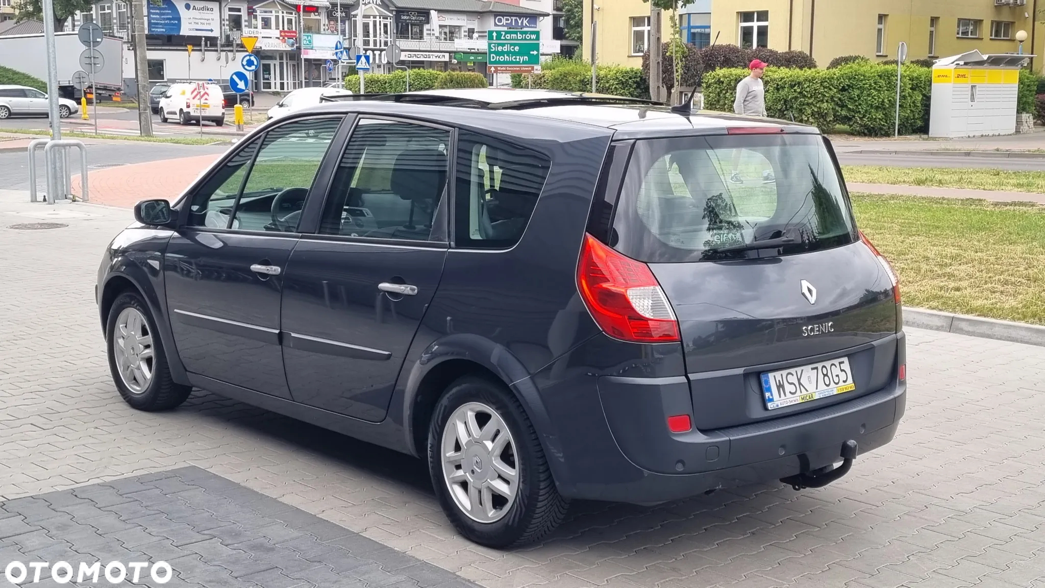 Renault Grand Scenic 2.0 16V Privilege - 8