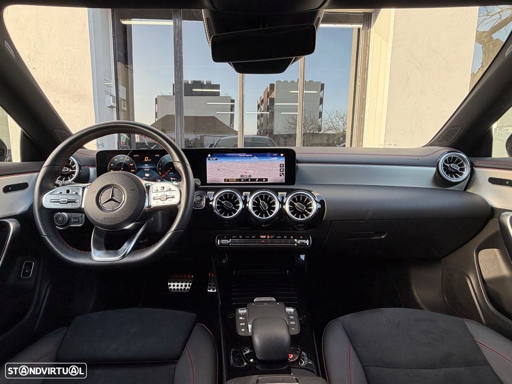 Mercedes-Benz CLA 250 e 8G-DCT AMG Line - 14