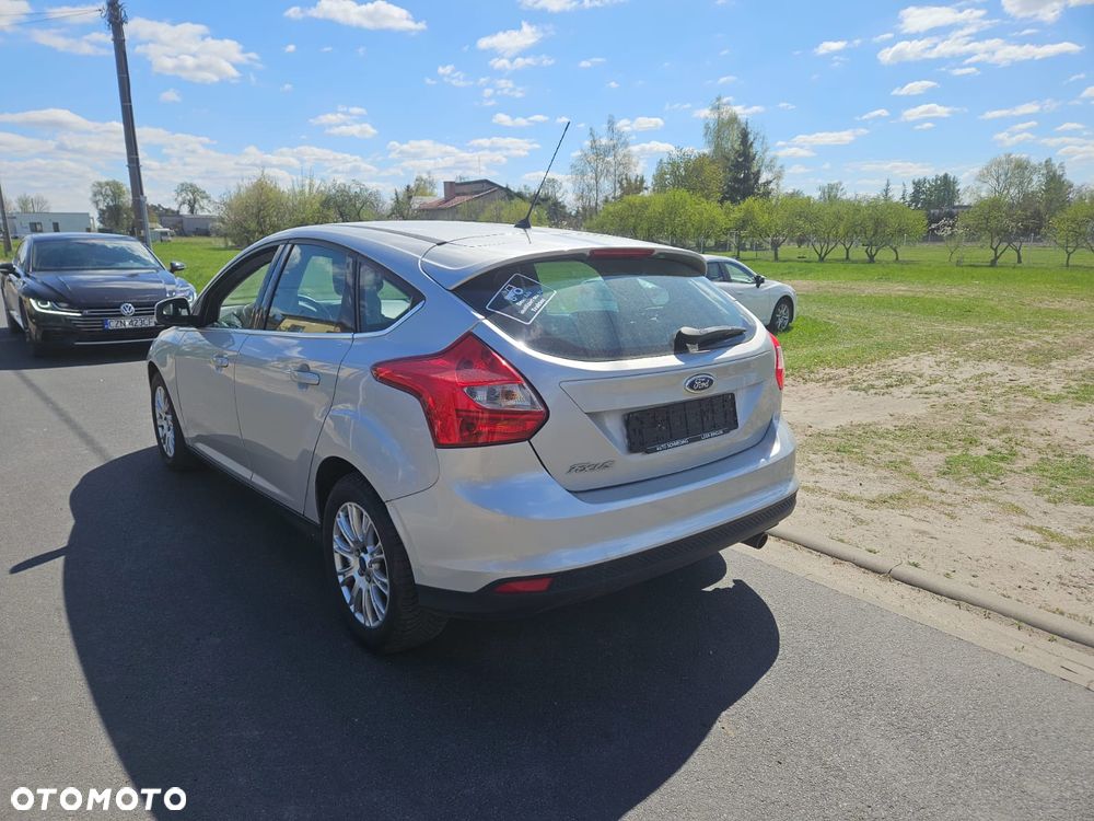 Ford Focus - 10