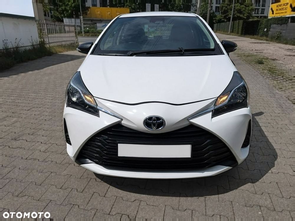 Toyota Yaris - 6