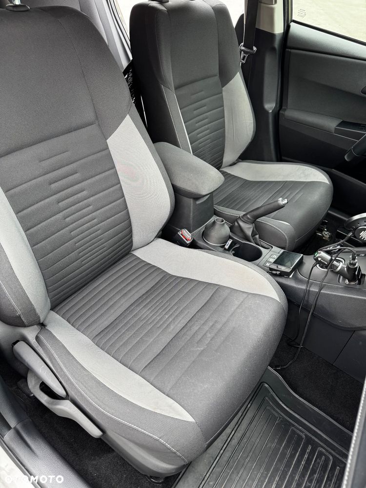 Toyota Auris Hybrid 135 Premium - 9