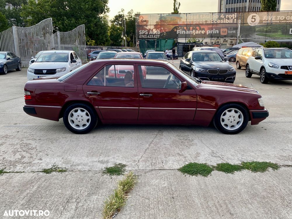 MERCEDES-BENZ E-Class 1992 — imagine 12