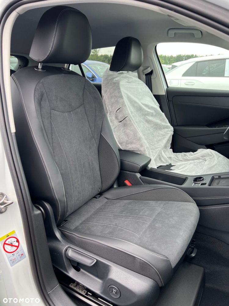 Volkswagen T-Roc 1.5 TSI Style DSG - 5