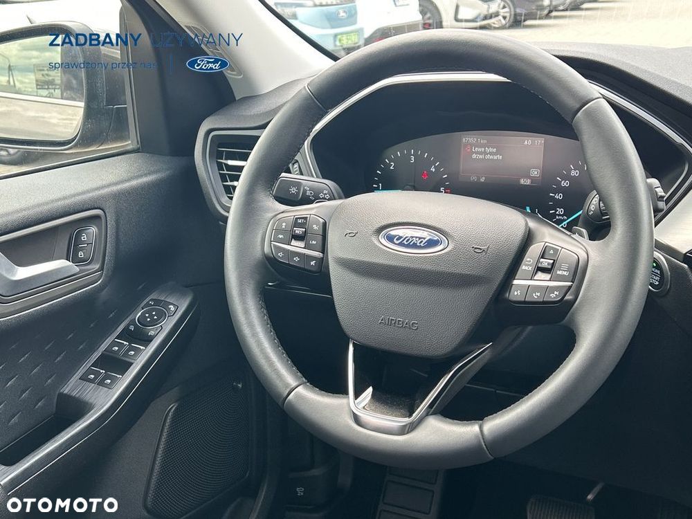 Ford Kuga - 14