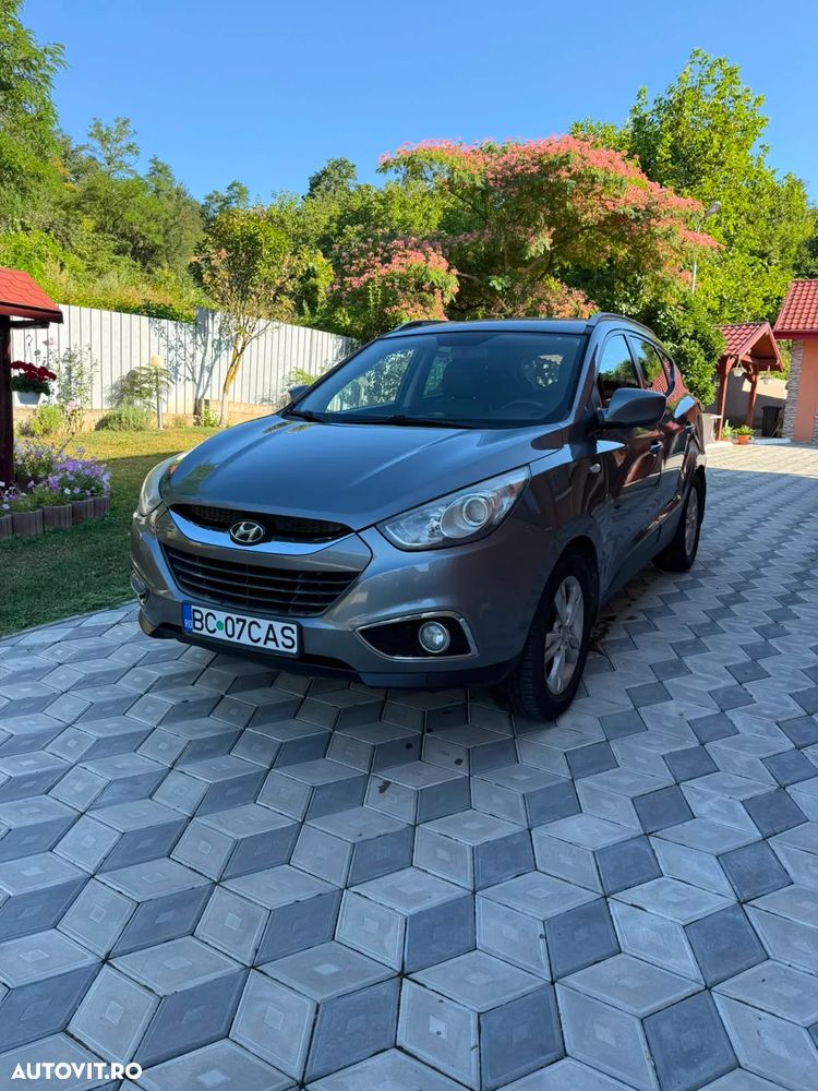 Hyundai ix35 2.0 CRDI High 4WD GL Style - 1
