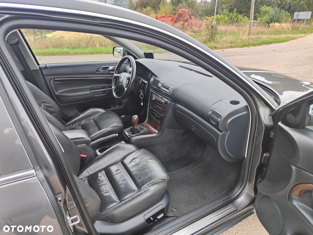 Skoda Superb 1.9 TDI Platinum - 8
