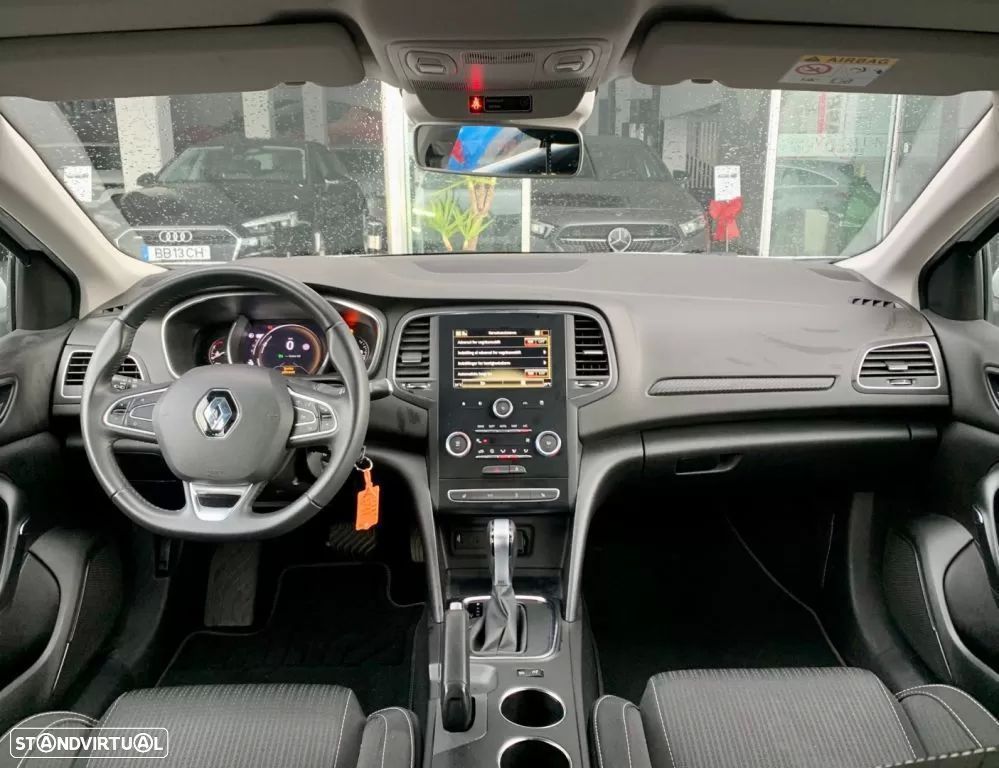 Renault Mégane Sport Tourer 1.5 Blue dCi Limited EDC - 10