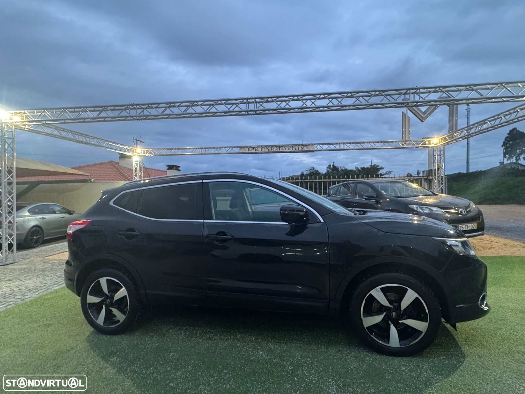 Nissan Qashqai 1.5 dCi N-Connecta 18 - 27
