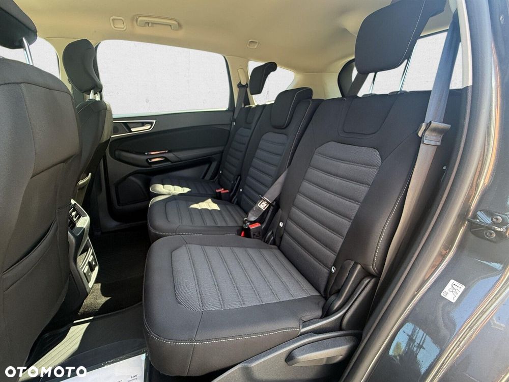 Ford S-Max - 22