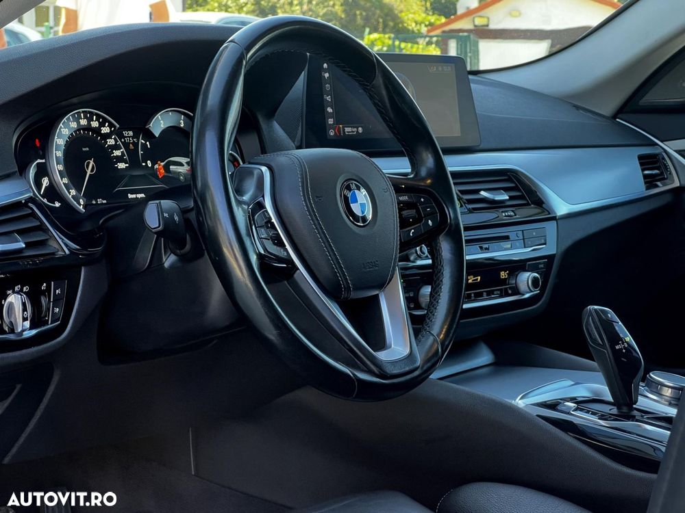 BMW Seria 5 - 12