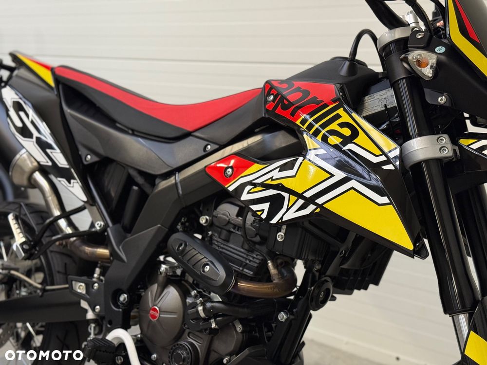 Aprilia SX - 16