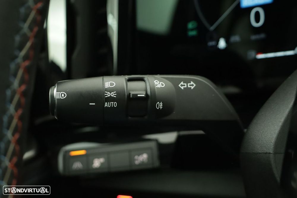 Renault Austral 1.2 E-Tech Techno Espirit - 16